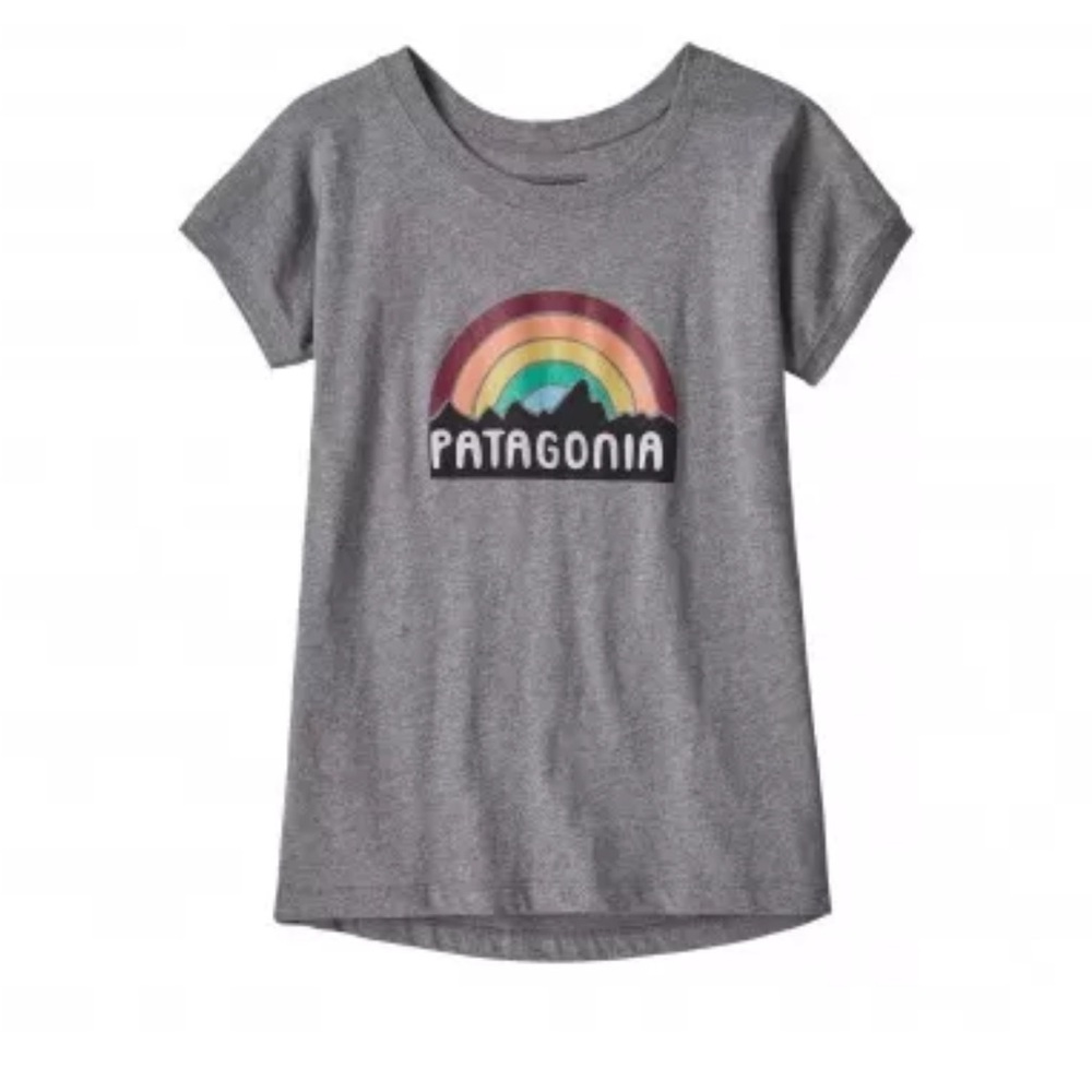 PATAGONIA rainbow tee size XXL(juniors)